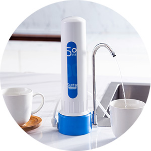 净水机，有的净水机使用的是黑金膜（石墨烯膜），有的是陶瓷膜供用户选择。